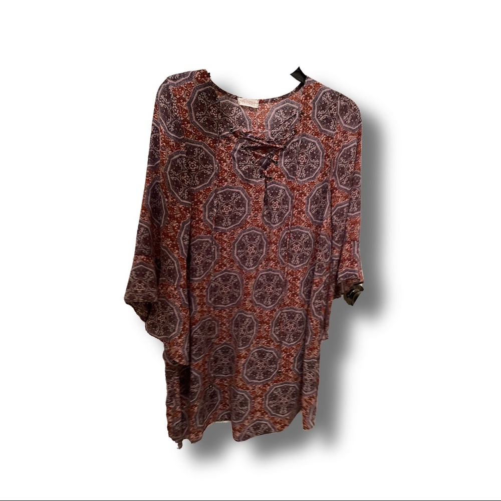 FRANCESCA’S BOHO FLOWY DRESS